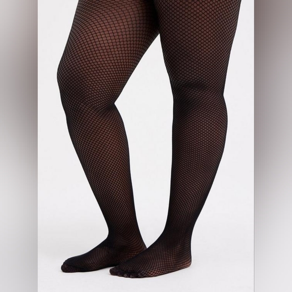 torrid Accessories - 🆕️ NWT Black Net Tights Torrid Size 1/2